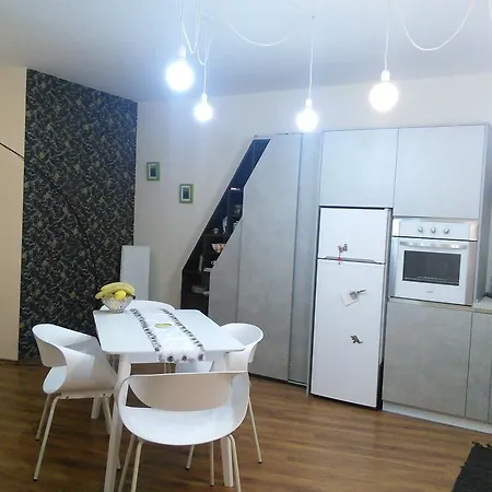 La Apartment