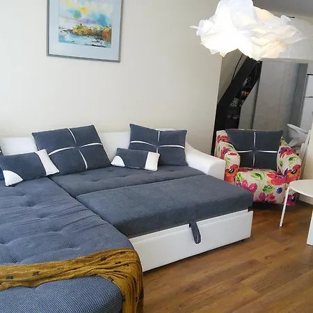 Apartment La Golden Sands